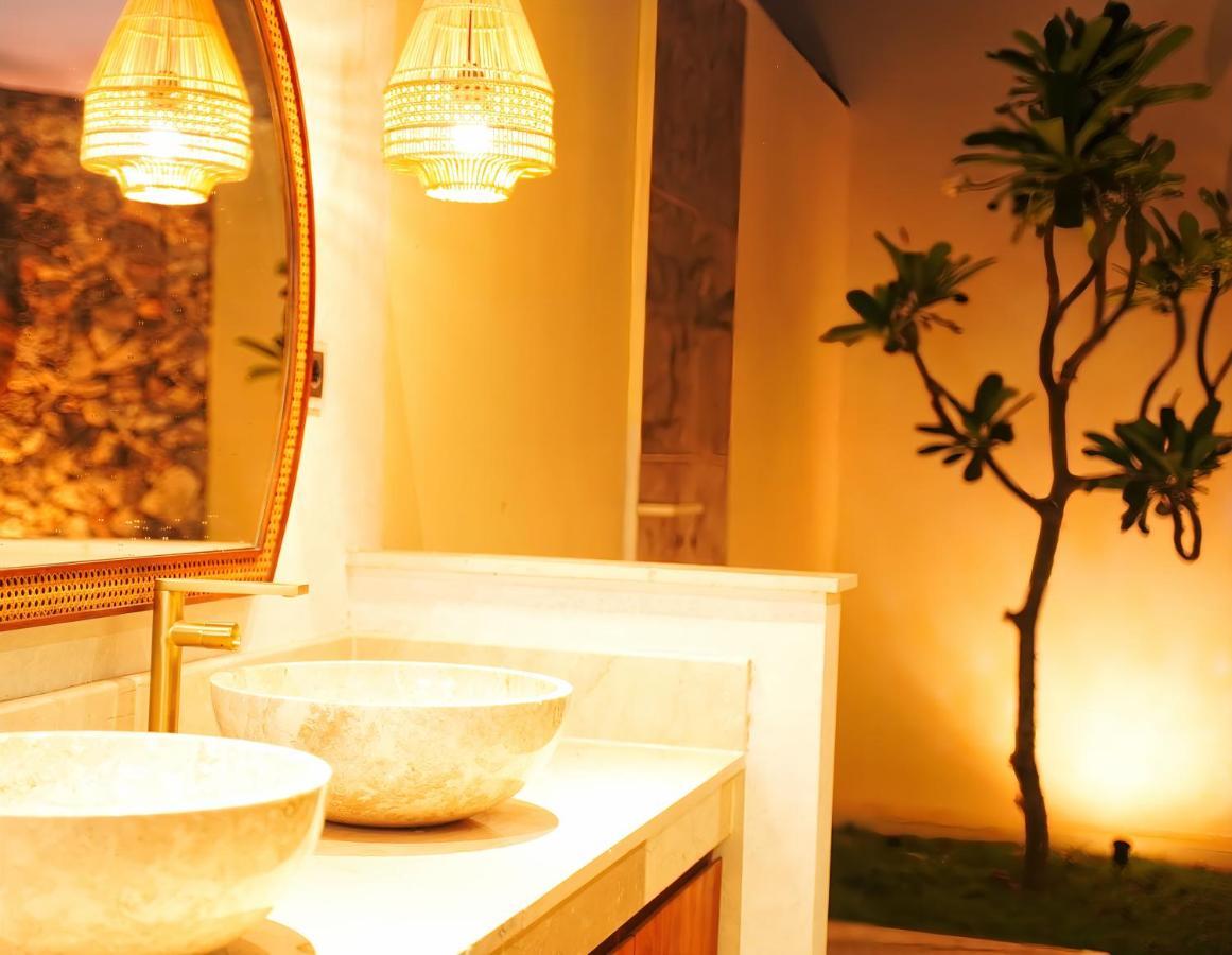 Kandora Luxury Villas Maujawa ภายนอก รูปภาพ