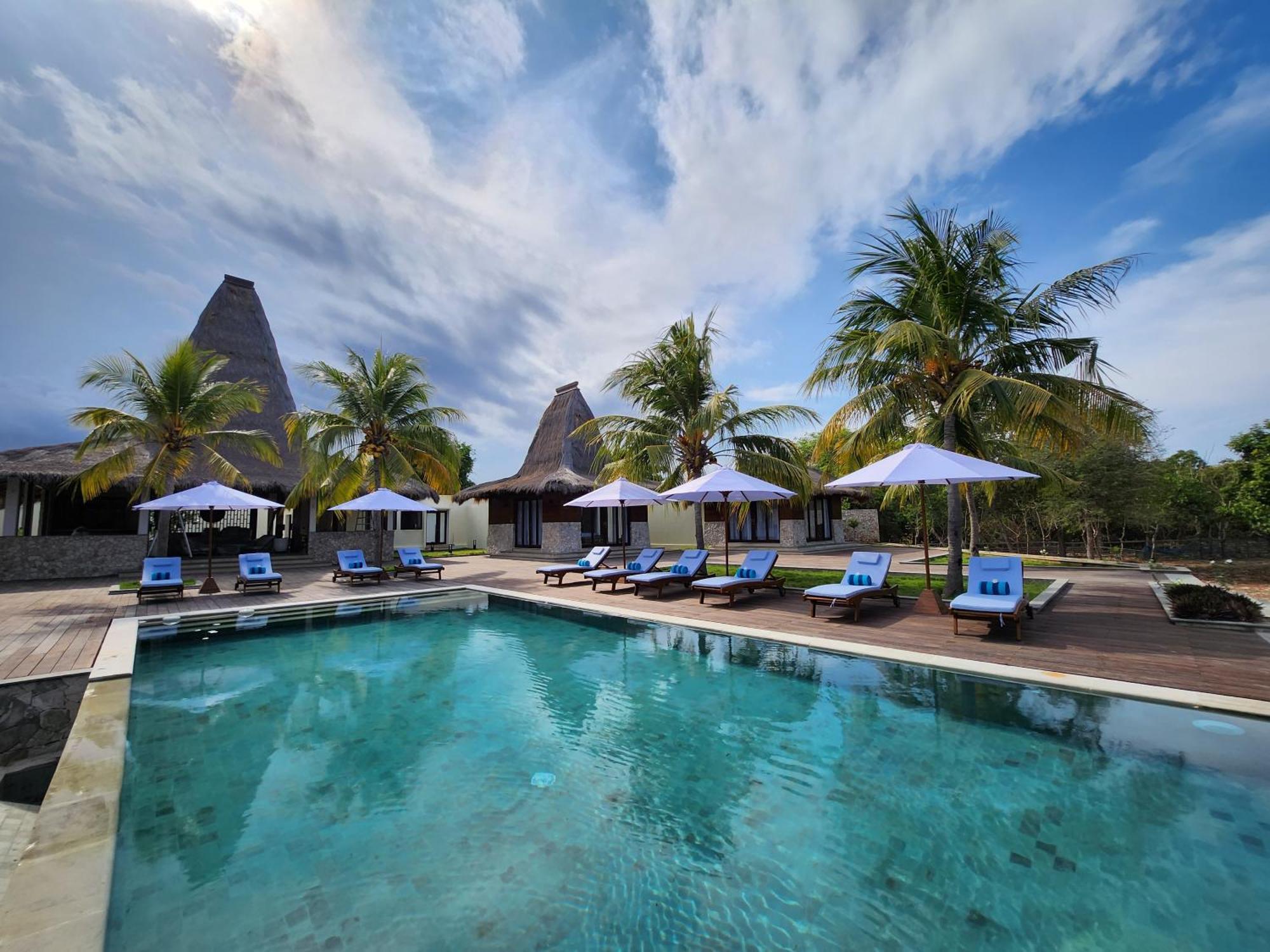 Kandora Luxury Villas Maujawa ภายนอก รูปภาพ