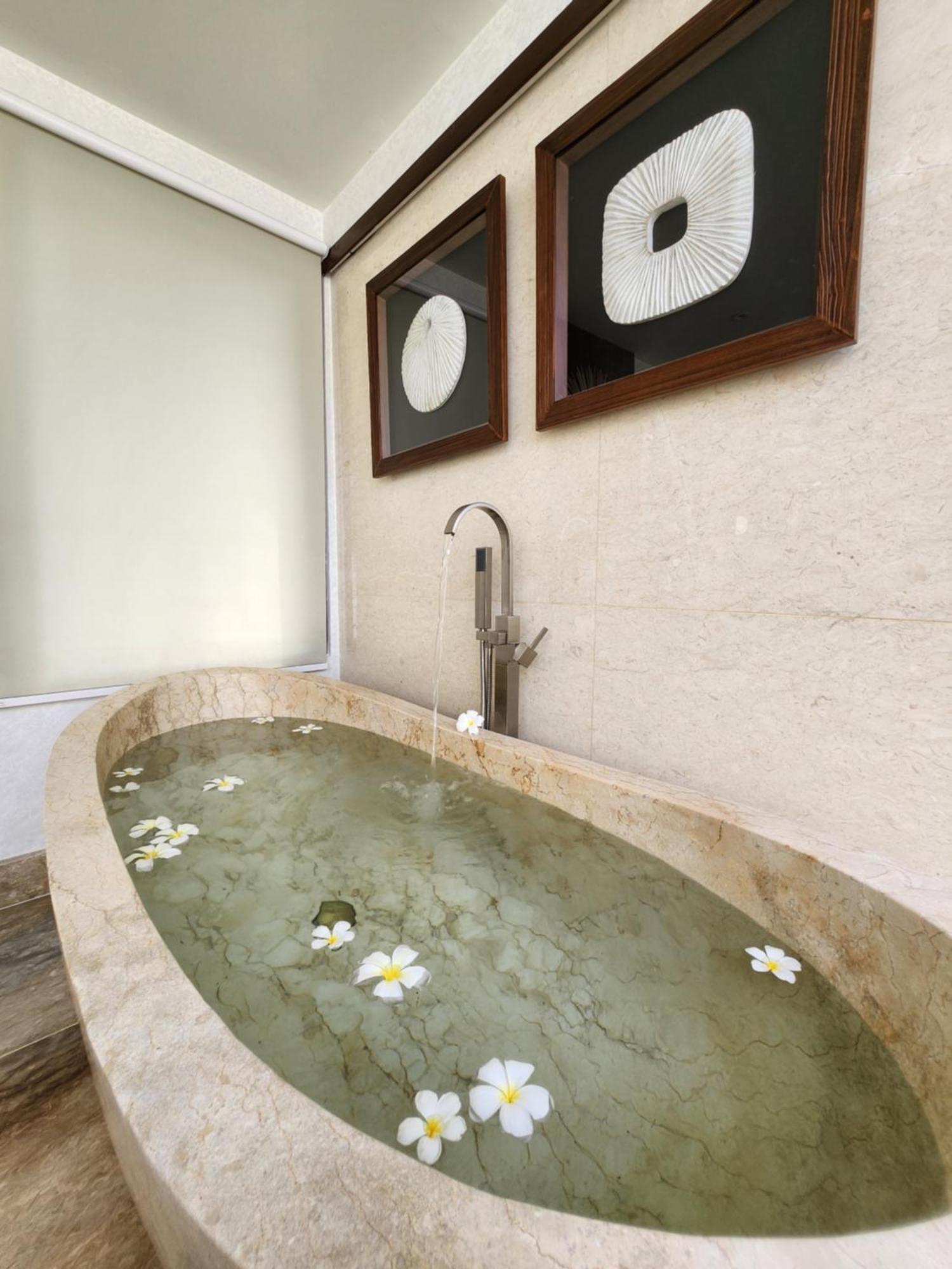 Kandora Luxury Villas Maujawa ภายนอก รูปภาพ