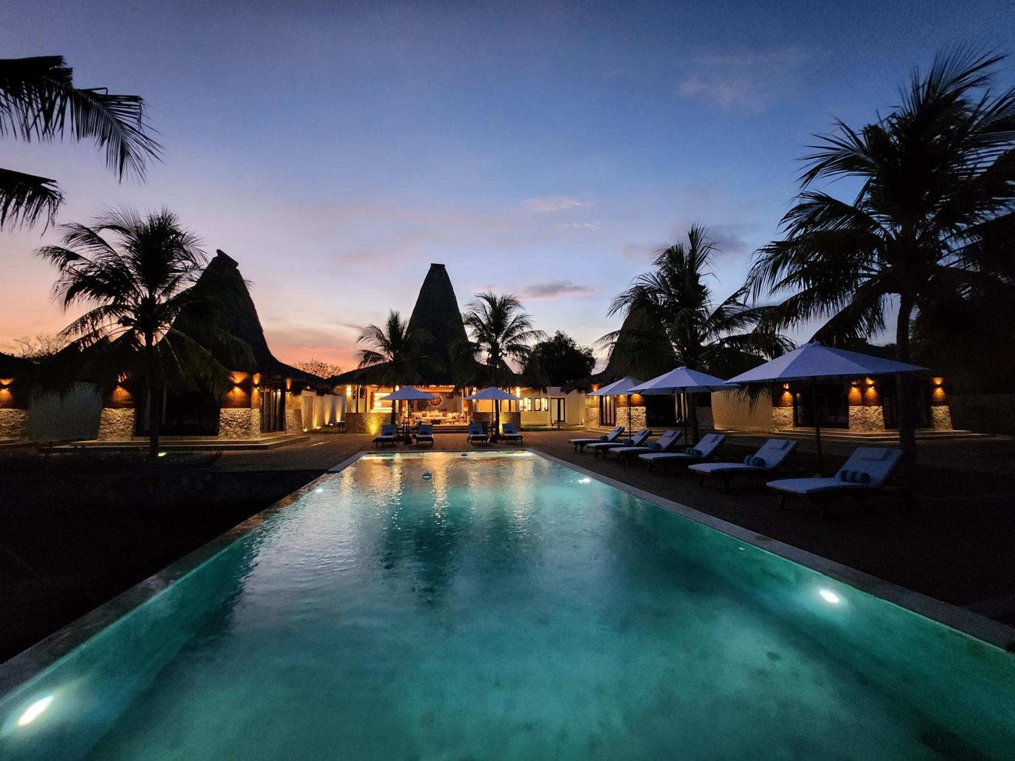 Kandora Luxury Villas Maujawa ภายนอก รูปภาพ