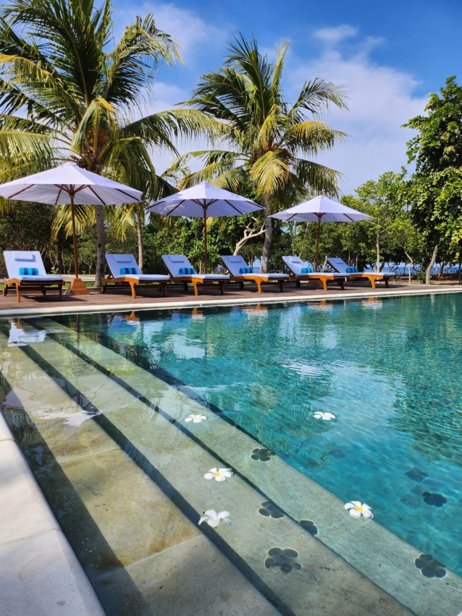 Kandora Luxury Villas Maujawa ภายนอก รูปภาพ