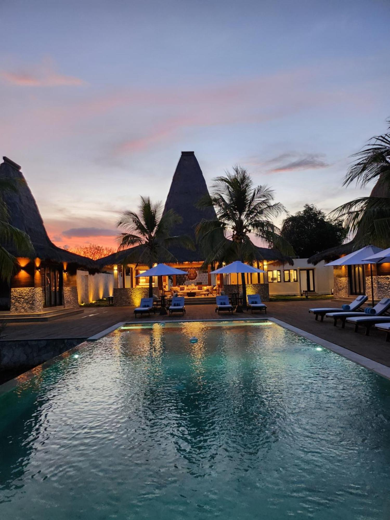 Kandora Luxury Villas Maujawa ภายนอก รูปภาพ