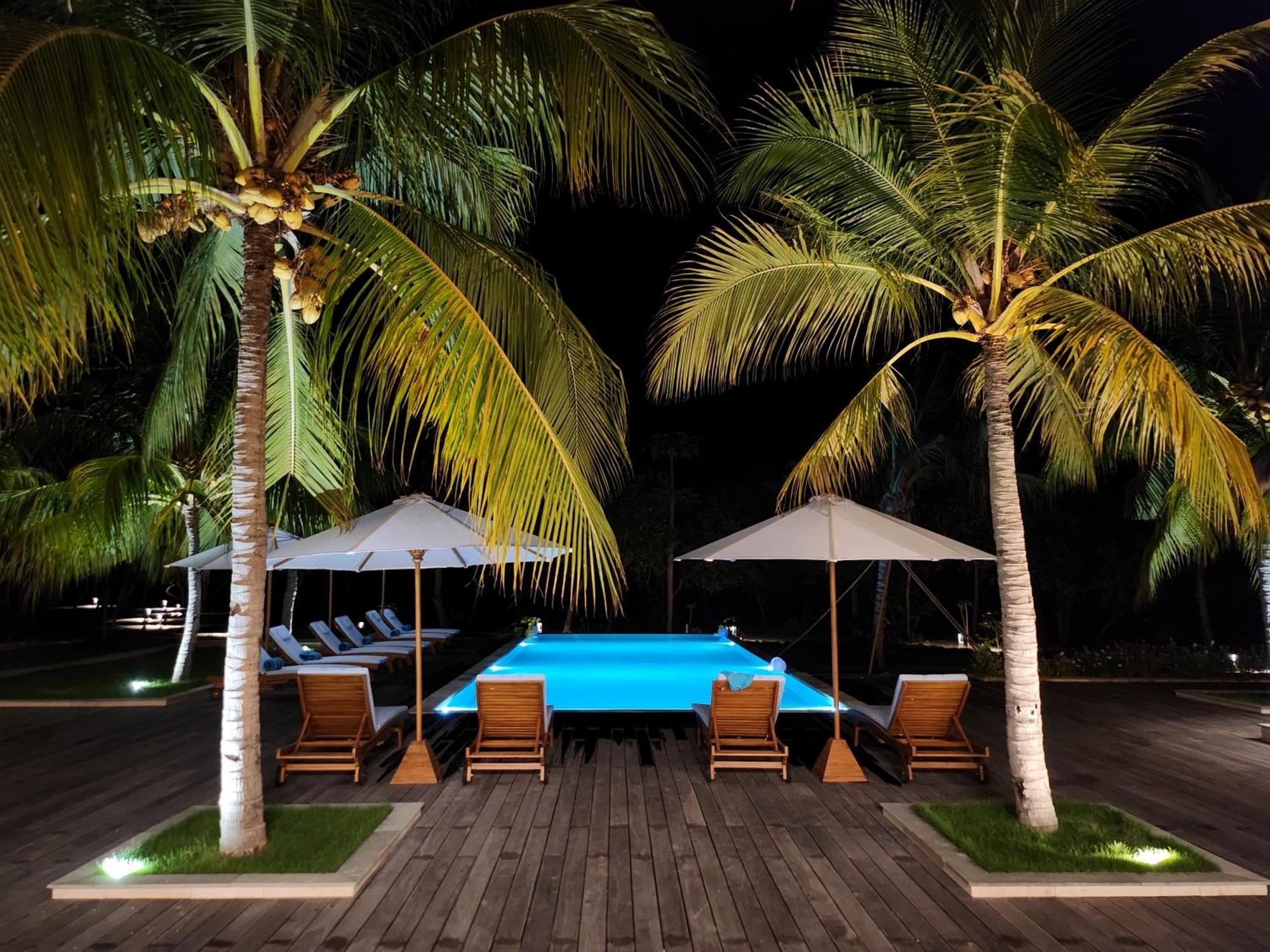 Kandora Luxury Villas Maujawa ภายนอก รูปภาพ